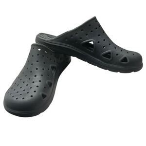 Totes Everywear Splash N Play Slip-On Clog Shoe size 13 Unisex Lightweight